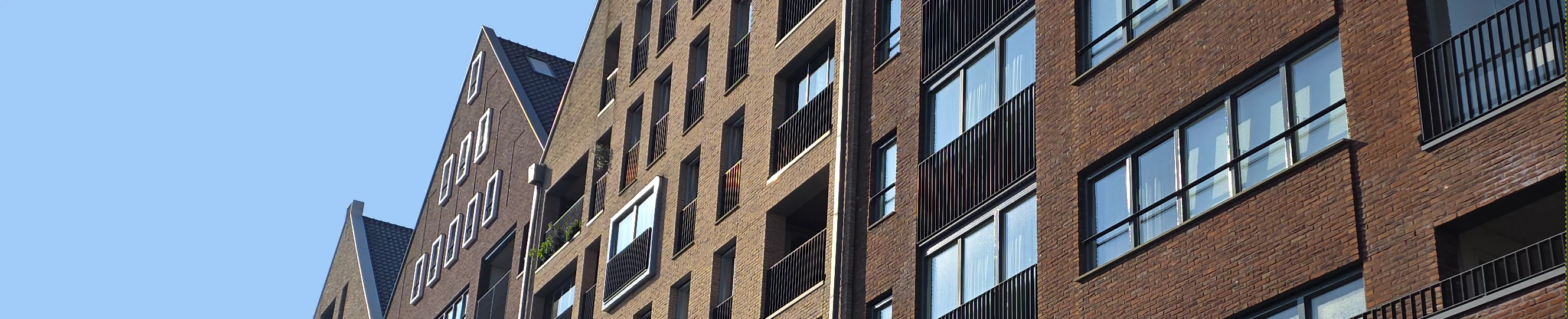 Appartementengebouw met balkons voor een kleine of middelgrote VvE